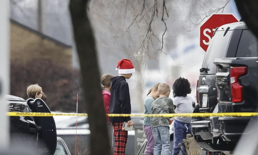 CINCO MUERTOS Y VARIOS HERIDOS DEJA TIROTEO EN ESCUELA CRISTIANA EN MADISON, WISCONSIN